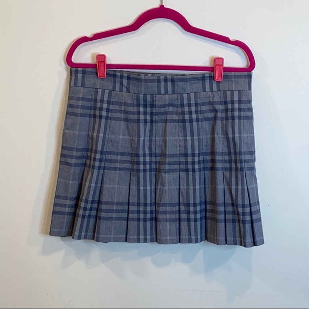 Burberry Plaid Skirt 10 - Picture 6 of 6